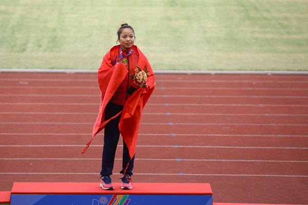 Lò Thị Hoàng giành HCV và phá kỉ lục SEA Games nội dung Ném lao